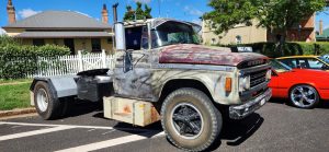 1977 - Dodge D5N Prime Mover