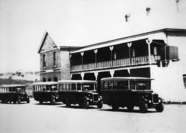 Loaded Dog Hotel Tarago